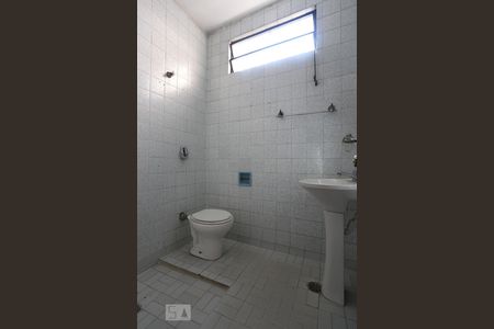 Banheiro Social de casa à venda com 3 quartos, 116m² em Jardim Trussardi, São Paulo