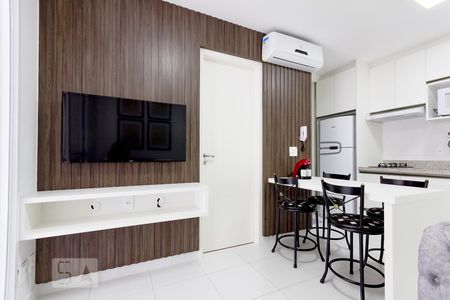 Sala de apartamento para alugar com 1 quarto, 40m² em Jardim Goiás, Goiânia