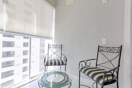 Sacada de apartamento para alugar com 1 quarto, 40m² em Jardim Goiás, Goiânia