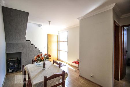Sala de apartamento à venda com 2 quartos, 96m² em Frei Leopoldo, Belo Horizonte