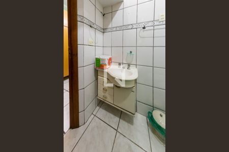 Banheiro da Suíte de casa à venda com 3 quartos, 373m² em Vila Diva (zona Leste), São Paulo