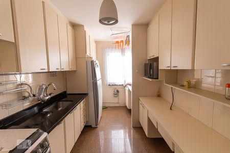 Cozinha de apartamento à venda com 3 quartos, 110m² em Saúde, São Paulo