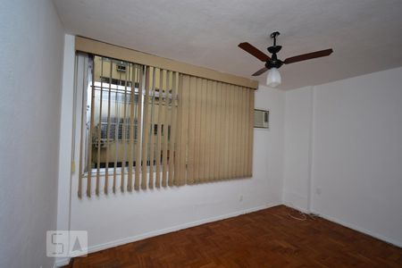 Quarto 2  de apartamento para alugar com 2 quartos, 75m² em Ingá , Niterói