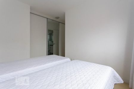 Suíte de apartamento para alugar com 2 quartos, 70m² em Bom Fim, Porto Alegre