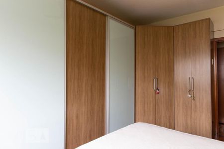 Quarto de apartamento para alugar com 3 quartos, 108m² em Rio Branco, Porto Alegre