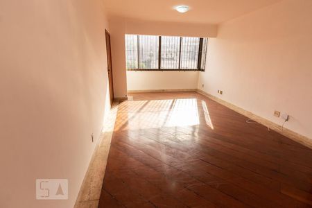 Sala de apartamento à venda com 3 quartos, 80m² em Alto de Pinheiros, São Paulo