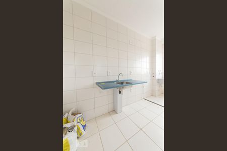 Cozinha de apartamento à venda com 2 quartos, 50m² em Jardim do Lago Continuação, Campinas