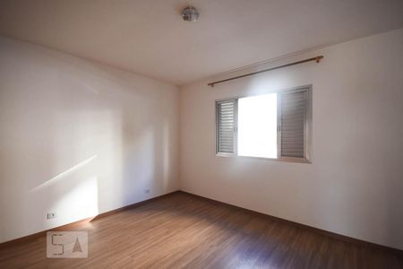 Quarto 2 de casa para alugar com 4 quartos, 220m² em Vila Butantã, São Paulo