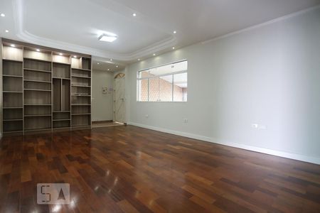 Sala de casa para alugar com 6 quartos, 420m² em Bela Vista, Osasco