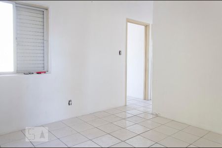 Sala de apartamento à venda com 2 quartos, 60m² em Guajuviras, Canoas