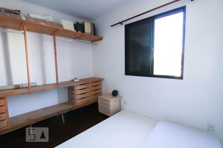 Suite  de apartamento para alugar com 3 quartos, 70m² em Vila Valparaíso, Santo André