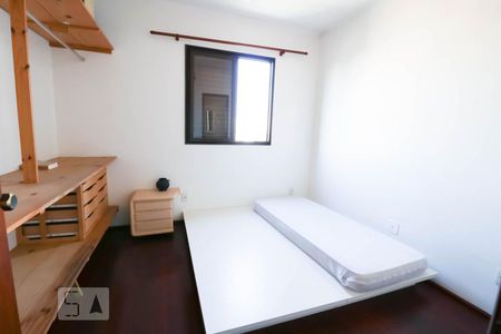 Suite  de apartamento para alugar com 3 quartos, 70m² em Vila Valparaíso, Santo André