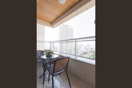 Varanda de apartamento para alugar com 3 quartos, 125m² em Vila Pompéia, São Paulo