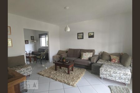 Sala de casa à venda com 2 quartos, 185m² em Santo André, São Leopoldo