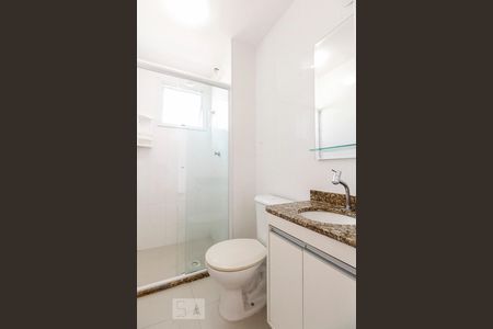 Banheiro  de apartamento para alugar com 2 quartos, 50m² em Chácara Califórnia, São Paulo