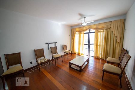 Apartamento à venda com 230m², 3 quartos e 2 vagasSala