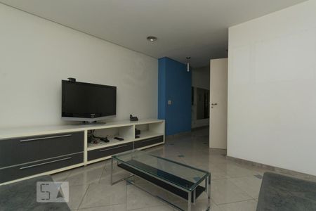 Sala de estar de apartamento para alugar com 3 quartos, 136m² em Chácara Inglesa, São Paulo
