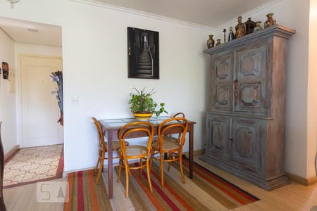 Sala de apartamento para alugar com 2 quartos, 67m² em Nova Piraju, São Paulo