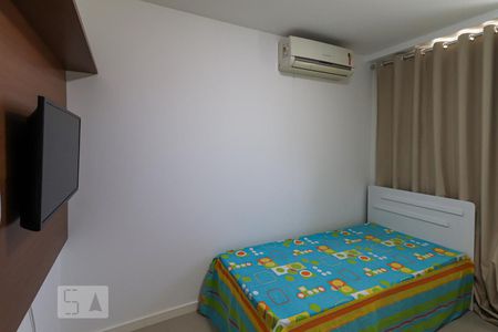 Quarto de apartamento para alugar com 3 quartos, 160m² em Recreio dos Bandeirantes, Rio de Janeiro