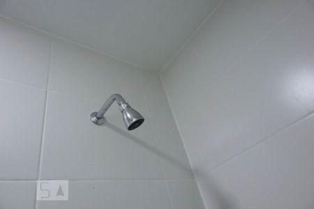 Banheiro de apartamento à venda com 2 quartos, 51m² em Parque União, Jundiaí