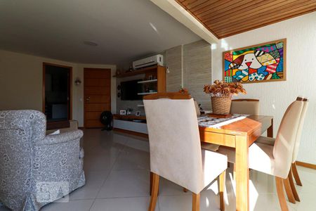 Sala/Varanda de apartamento para alugar com 2 quartos, 78m² em Recreio dos Bandeirantes, Rio de Janeiro