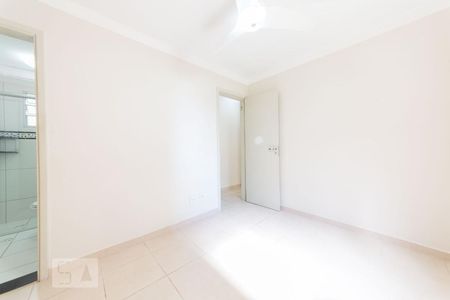 Suíte de apartamento para alugar com 3 quartos, 58m² em Jardim Márcia, Campinas