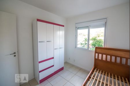 Dormitório de apartamento à venda com 2 quartos, 60m² em Mauá, Novo Hamburgo