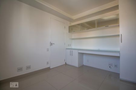 Quarto extra reversível de apartamento para alugar com 2 quartos, 82m² em Sumaré, São Paulo