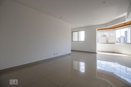 Sala de apartamento para alugar com 2 quartos, 82m² em Sumaré, São Paulo