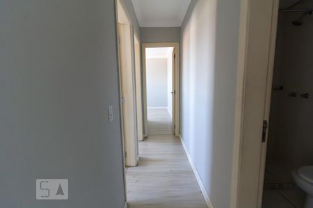 Corredor de apartamento à venda com 3 quartos, 68m² em Protásio Alves, Porto Alegre