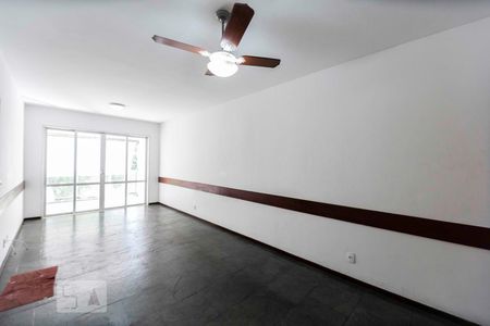 Sala de casa para alugar com 2 quartos, 94m² em Recreio dos Bandeirantes, Rio de Janeiro