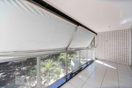 Varanda de casa para alugar com 2 quartos, 94m² em Recreio dos Bandeirantes, Rio de Janeiro