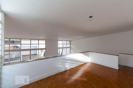 Sala de TV de casa à venda com 3 quartos, 240m² em Planalto Paulista, São Paulo