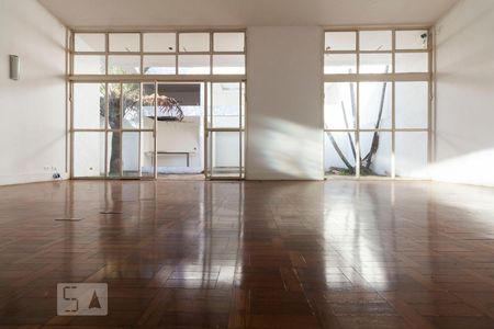 Sala de Estar de casa à venda com 3 quartos, 240m² em Planalto Paulista, São Paulo