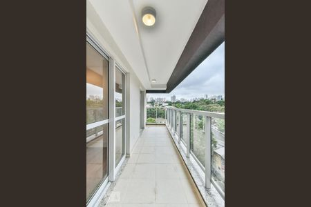Varanda de apartamento à venda com 1 quarto, 63m² em Alto de Pinheiros, São Paulo