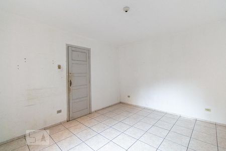 Quarto 2 de casa para alugar com 3 quartos, 70m² em Vila Esperança, São Paulo