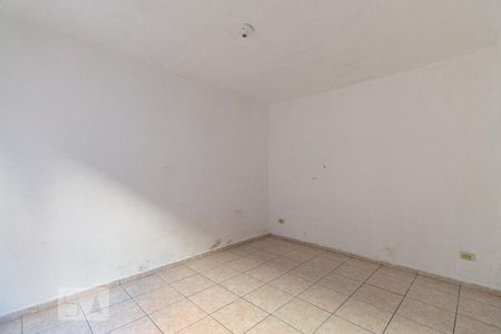 Quarto 3 de casa para alugar com 3 quartos, 70m² em Vila Esperança, São Paulo