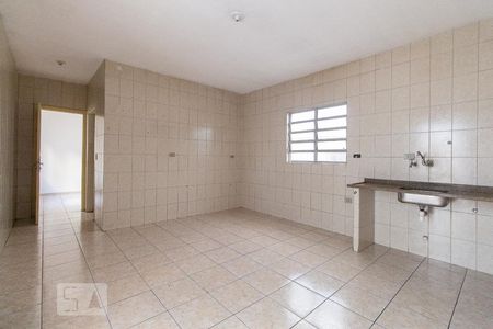 Cozinha de casa para alugar com 3 quartos, 70m² em Vila Esperança, São Paulo