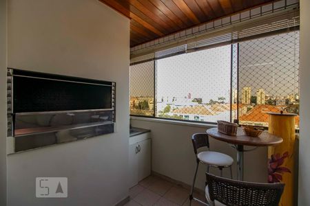 Apartamento à venda com 2 quartos, 56m² em Vila Ipiranga, Porto Alegre