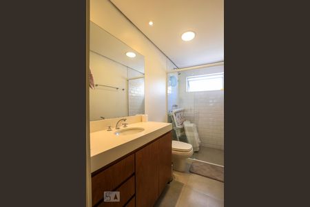 Banheiro de apartamento para alugar com 3 quartos, 105m² em Vila Mariana, São Paulo