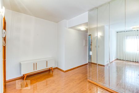 Sala de apartamento para alugar com 2 quartos, 60m² em Vila Nova Conceição, São Paulo