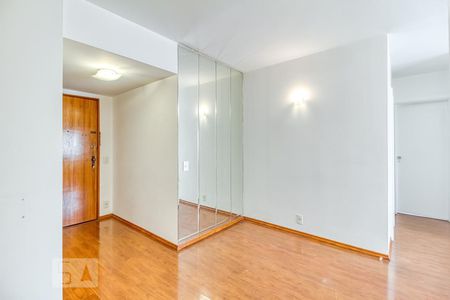 Sala de apartamento para alugar com 2 quartos, 60m² em Vila Nova Conceição, São Paulo