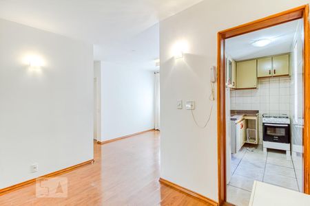 Sala de apartamento para alugar com 2 quartos, 60m² em Vila Nova Conceição, São Paulo