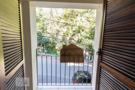 Sala Varanda de casa para alugar com 2 quartos, 70m² em Água Branca, São Paulo