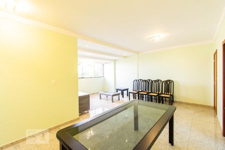 Apartamento à venda com 3 quartos, 135m² em Castelo, Belo Horizonte