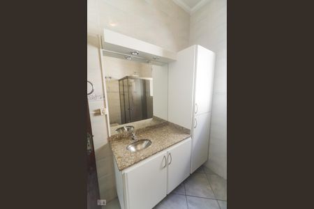 Apartamento para alugar com 104m², 2 quartos e sem vaga Apartamento para alugar com 104m², 2 quartos e sem vagaBanheiro