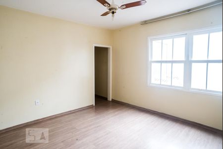 Sala de apartamento para alugar com 3 quartos, 82m² em Rio Branco, Porto Alegre