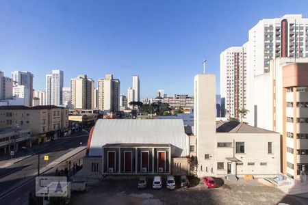 Vista Quarto 2 de apartamento para alugar com 2 quartos, 51m² em Rebouças, Curitiba