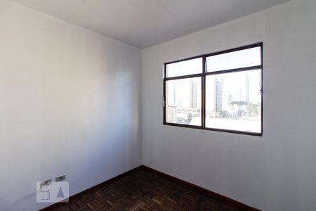 Quarto 1 de apartamento para alugar com 2 quartos, 51m² em Rebouças, Curitiba