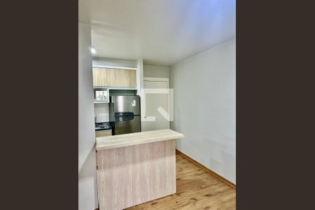 Sala de apartamento para alugar com 2 quartos, 60m² em Humaitá, Porto Alegre